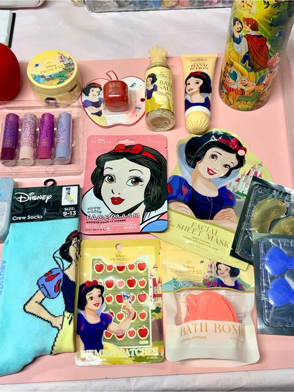 Disney Snow White Bookish and Beauty Bundle